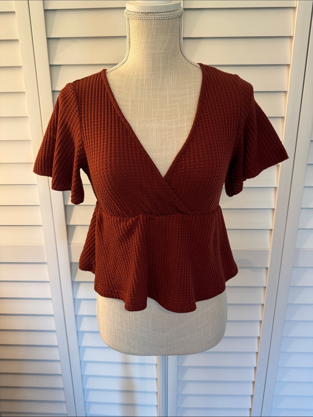 Waffle Knit Peplum V-Neck Top